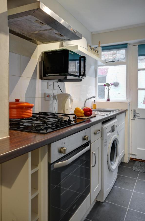 Pansy Cottage In Historic Tewkesbury - Sleeps 5 - Pets Welcome Exterior photo